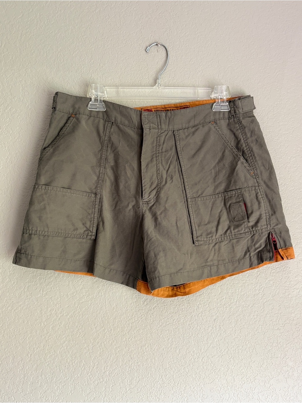 American Eagle Outfitters Olive Green Utility Shorts Orange Lining women’s 12